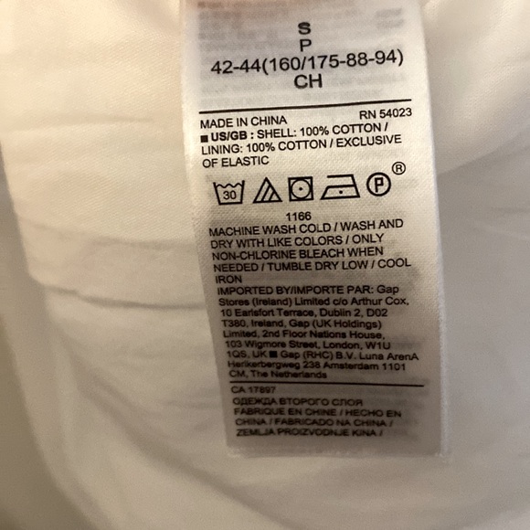 NWT: Banana Republic Smocked Ruffle Midi Dress - Picture 7 of 7